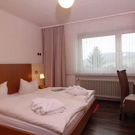 Lahnblick فندق باد لاسفه